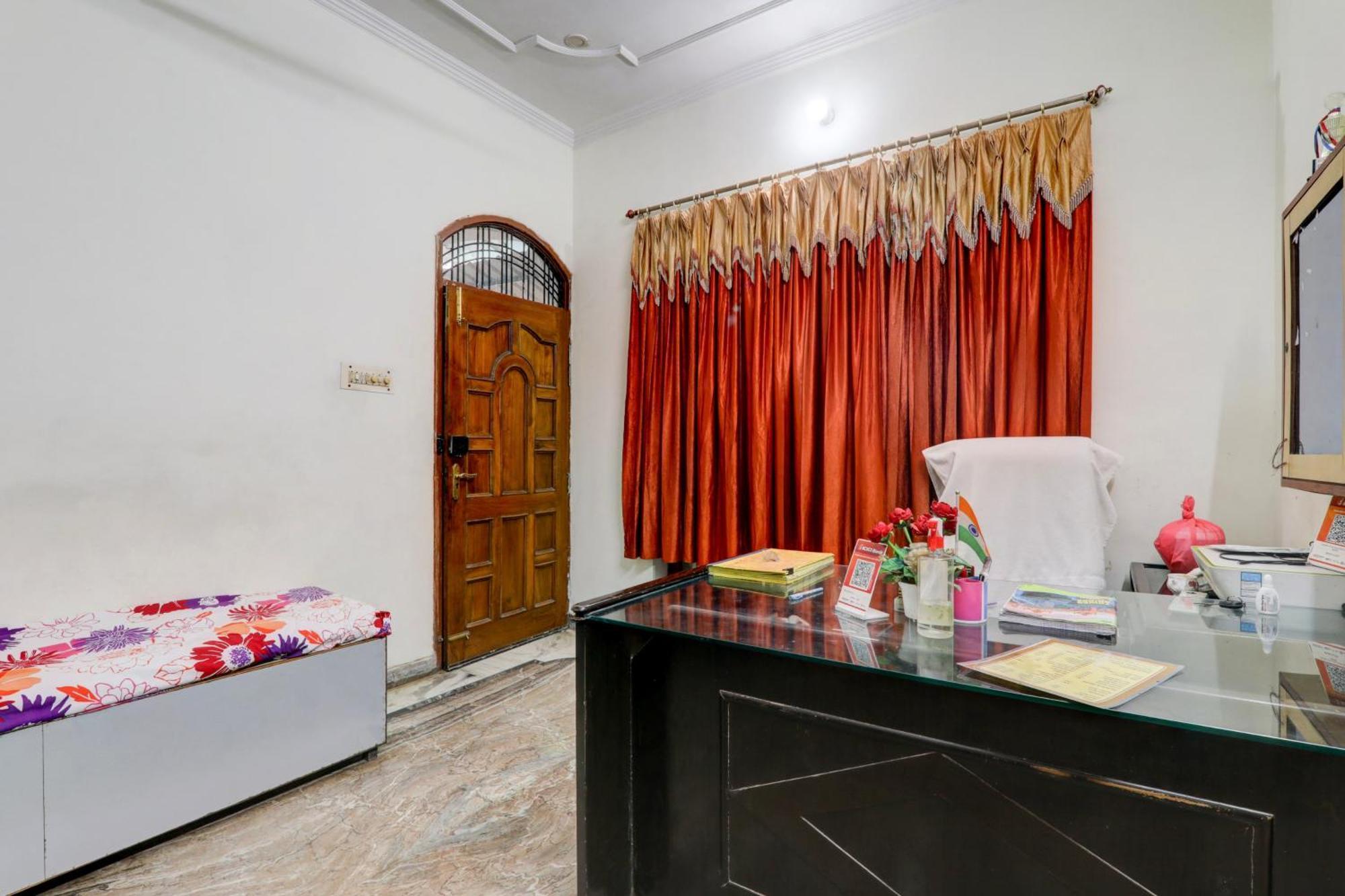 Hotel O Intercity Inn Lucknow Exteriör bild